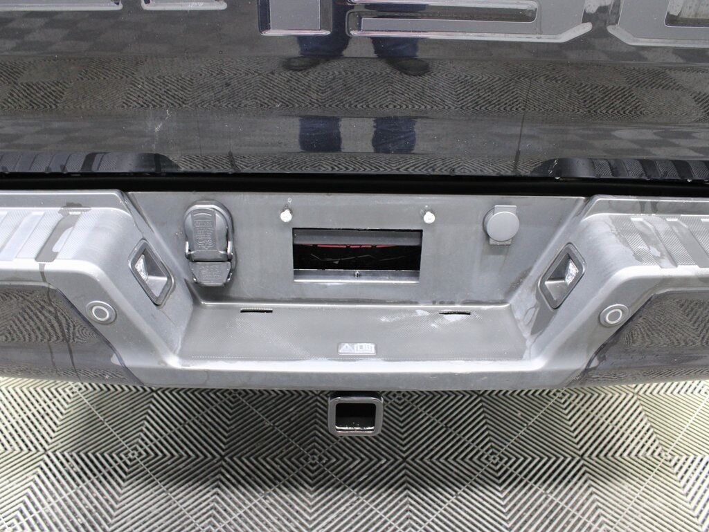 2023 Ford F-150 4x4 SuperCrew Lariat Fond du Lac WI