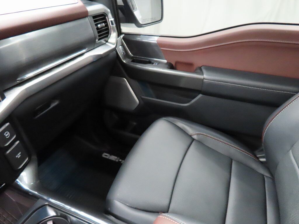 2023 Ford F-150 4x4 SuperCrew Lariat Fond du Lac WI