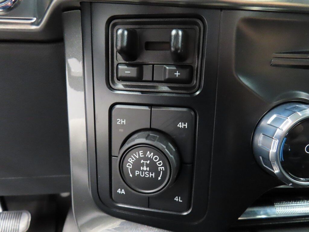 2023 Ford F-150 4x4 SuperCrew Lariat Fond du Lac WI