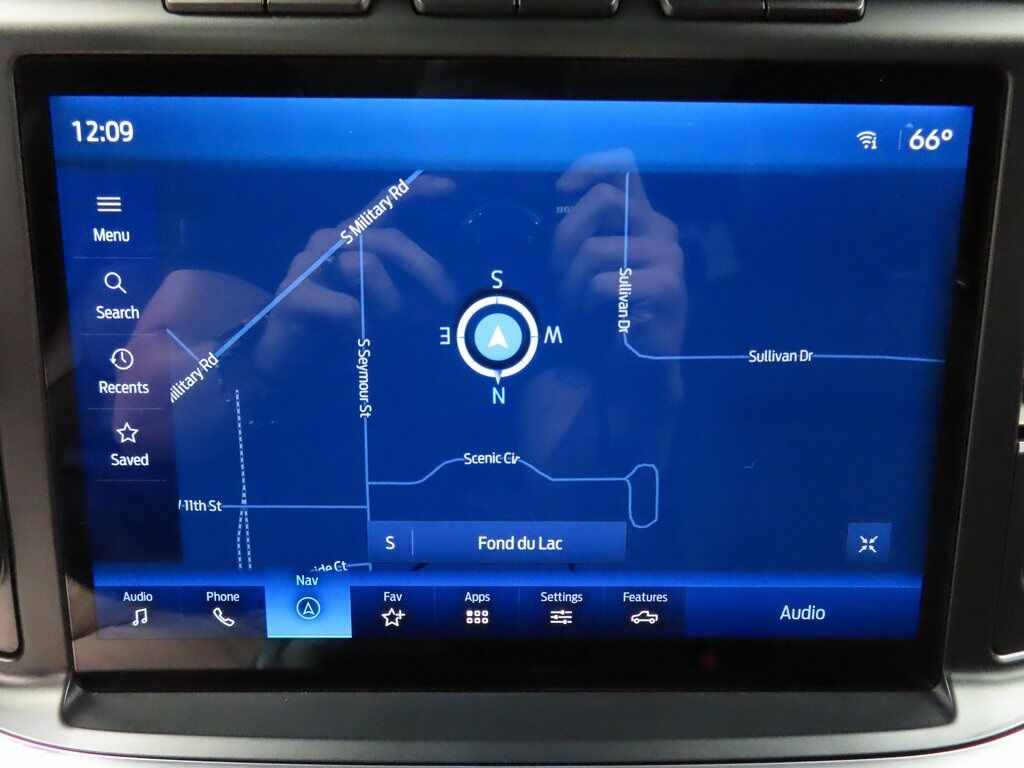 2023 Ford F-150 4x4 SuperCrew Lariat Fond du Lac WI