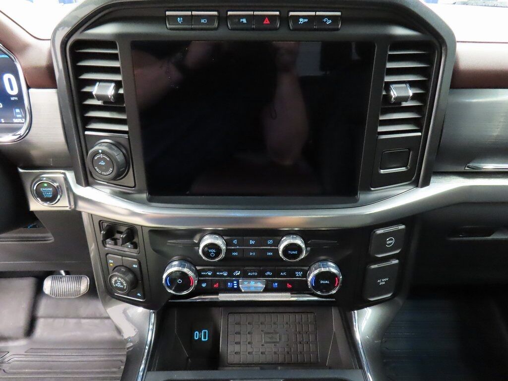 2023 Ford F-150 4x4 SuperCrew Lariat Fond du Lac WI