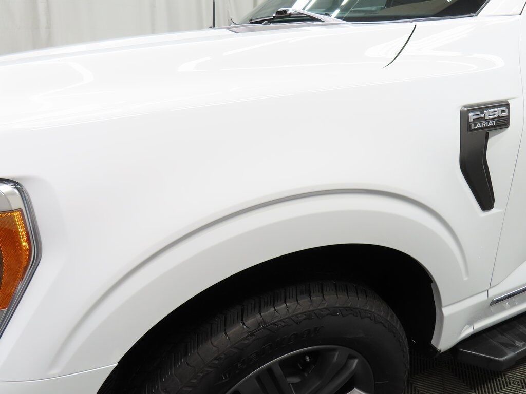 2023 Ford F-150 4x4 SuperCrew Lariat Fond du Lac WI