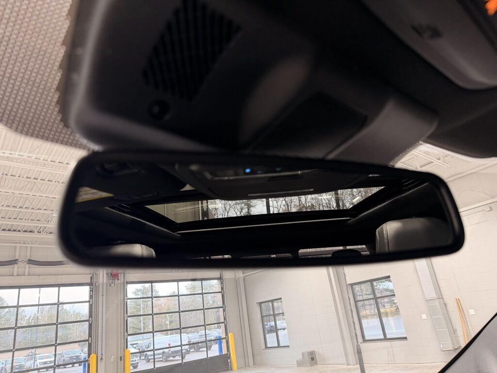 2023 Ford F-150 4x4 SuperCrew Lariat Minocqua WI