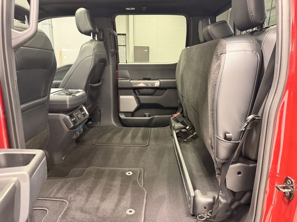 2023 Ford F-150 4x4 SuperCrew Lariat Minocqua WI