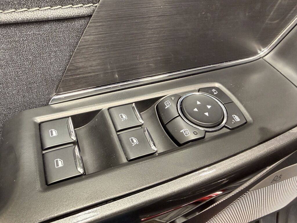 2023 Ford F-150 4x4 SuperCrew Lariat Minocqua WI