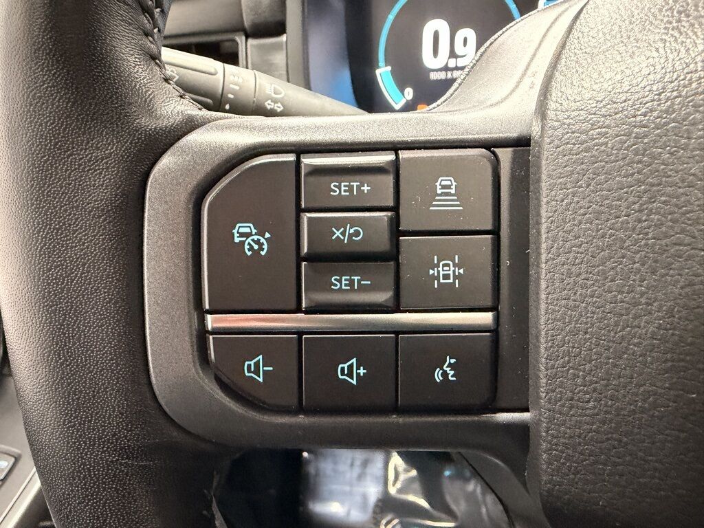 2023 Ford F-150 4x4 SuperCrew Lariat Minocqua WI