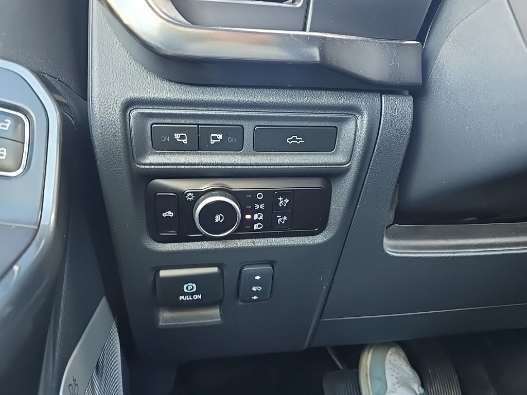 2023 Ford F-150 4x4 SuperCrew Lariat Minocqua WI