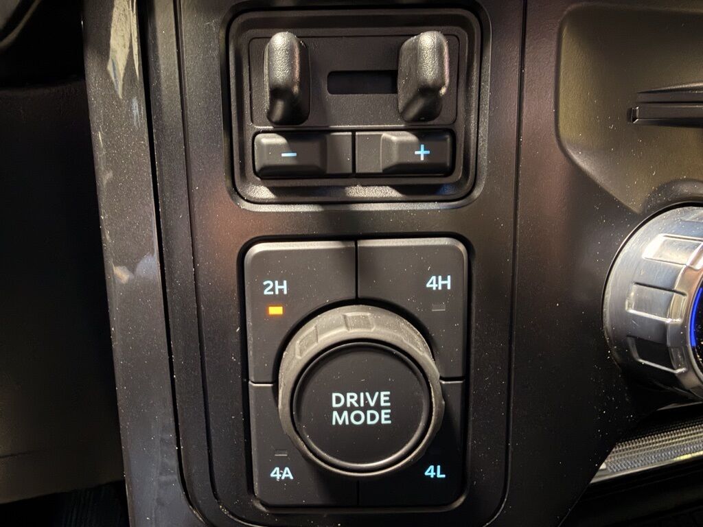 2023 Ford F-150 4x4 SuperCrew Lariat Minocqua WI