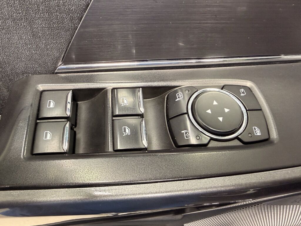 2023 Ford F-150 4x4 SuperCrew Lariat Minocqua WI