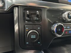 2023 Ford F-150 4x4 SuperCrew Lariat Fond du Lac WI