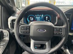 2023 Ford F-150 4x4 SuperCrew Lariat Fond du Lac WI