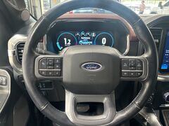2023 Ford F-150 4x4 SuperCrew Lariat Fond du Lac WI