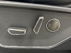 2023 Ford F-150 4x4 SuperCrew Lariat Fond du Lac WI