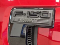 2023 Ford F-150 4x4 SuperCrew Lariat Fond du Lac WI