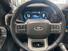 2023 Ford F-150 4x4 SuperCrew Lariat Fond du Lac WI