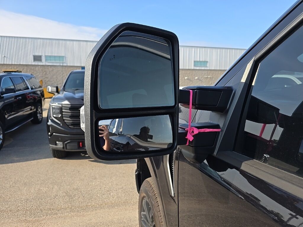 2023 Ford F-150 4x4 SuperCrew Lariat Minocqua WI