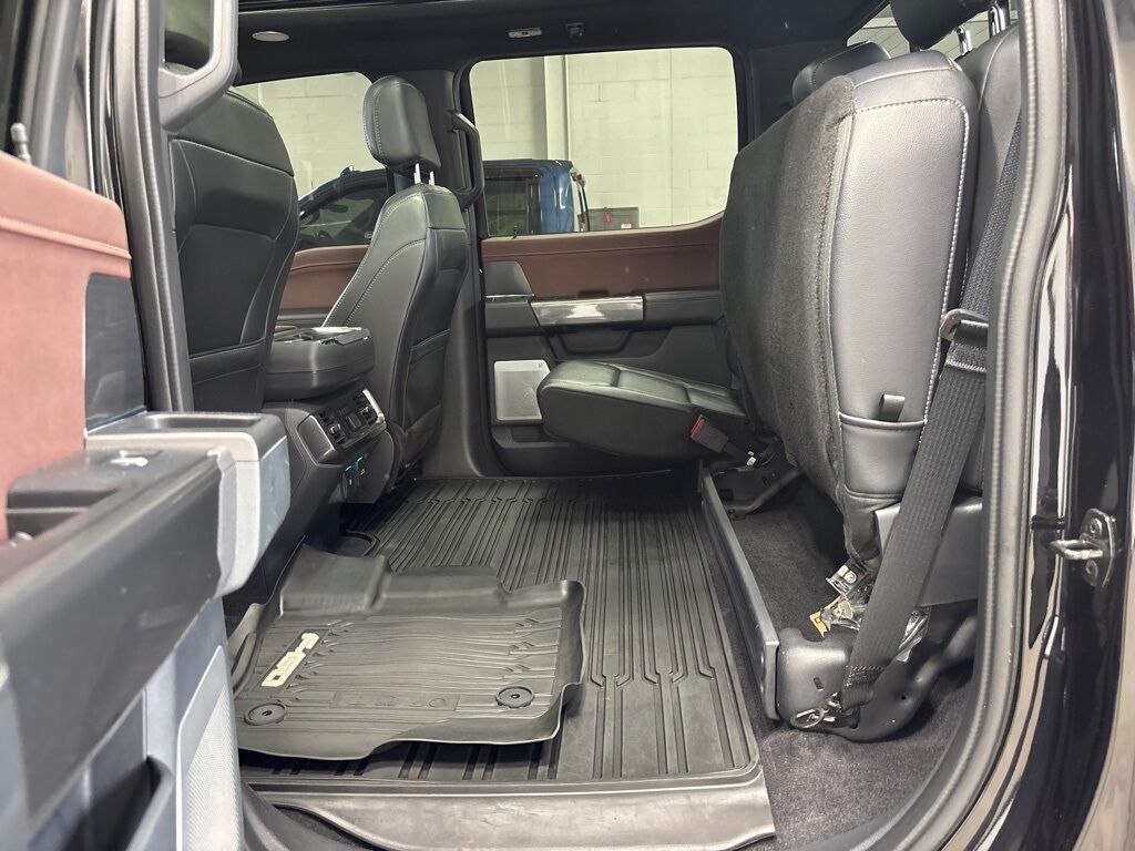 2023 Ford F-150 4x4 SuperCrew Lariat Minocqua WI