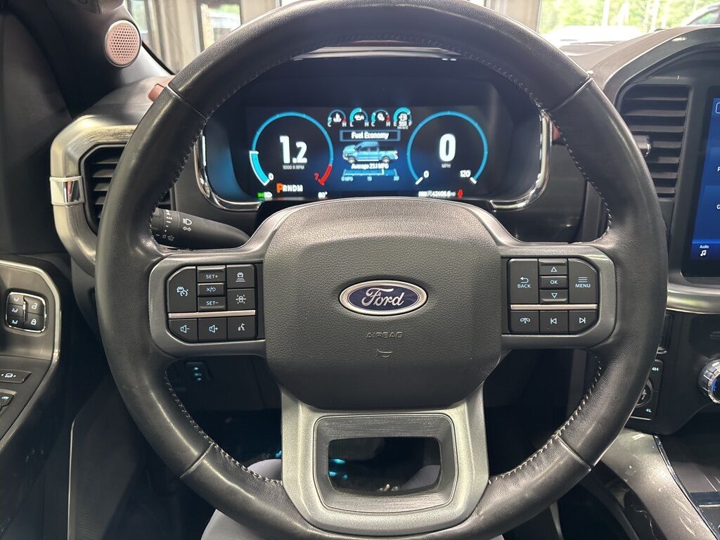 2023 Ford F-150 4x4 SuperCrew Lariat Minocqua WI