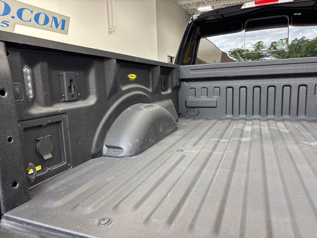 2023 Ford F-150 4x4 SuperCrew Lariat Minocqua WI