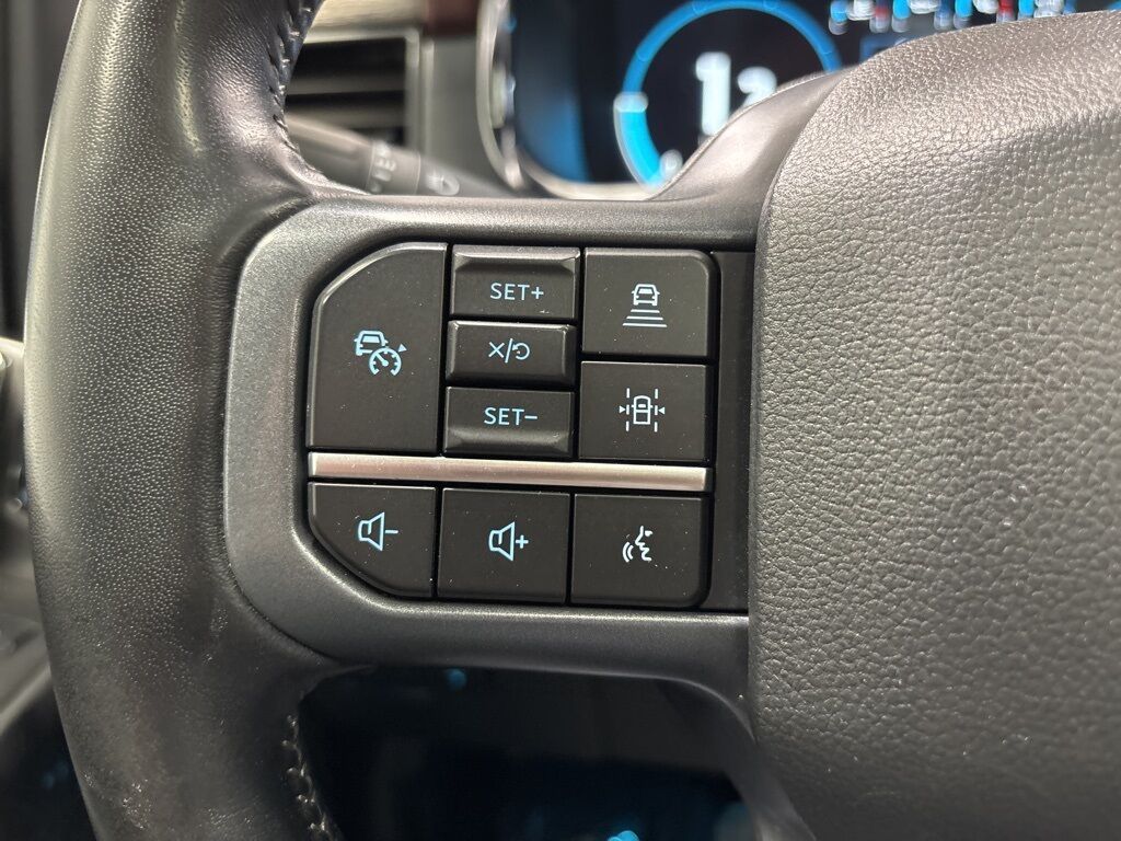 2023 Ford F-150 4x4 SuperCrew Lariat Minocqua WI