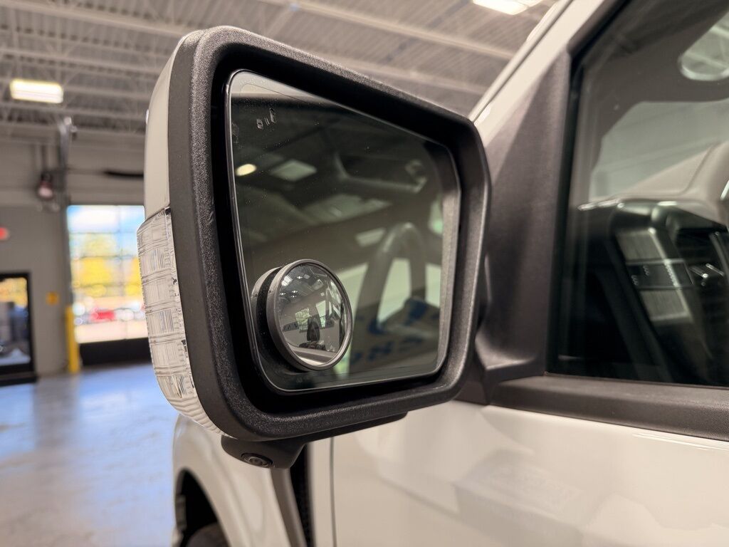 2023 Ford F-150 4x4 SuperCrew Lariat Minocqua WI