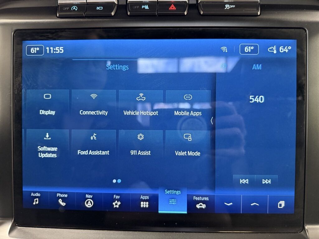 2023 Ford F-150 4x4 SuperCrew Lariat Minocqua WI