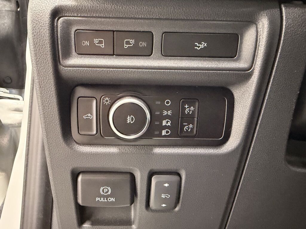 2023 Ford F-150 4x4 SuperCrew Lariat Minocqua WI