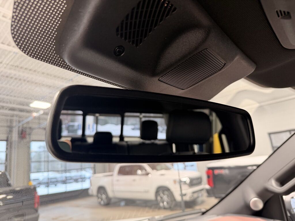 2023 Ford F-150 4x4 SuperCrew Lariat Minocqua WI