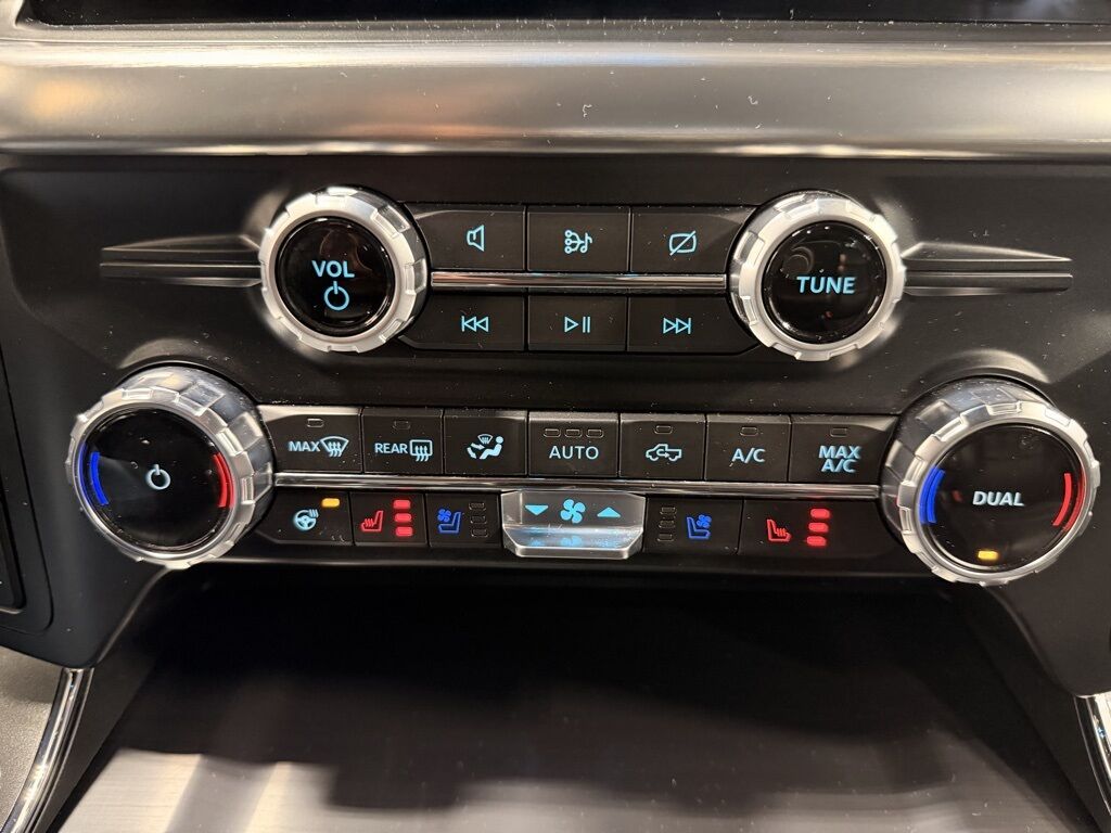 2023 Ford F-150 4x4 SuperCrew Lariat Minocqua WI