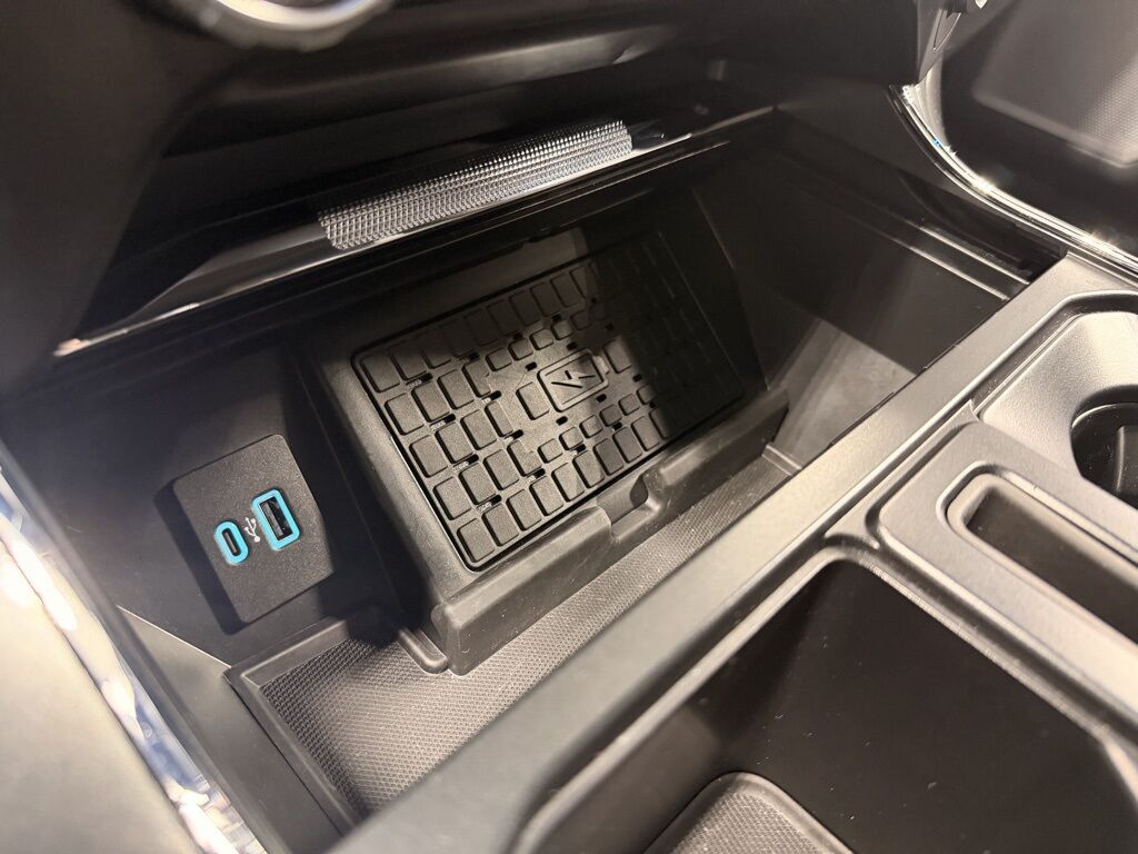 2023 Ford F-150 4x4 SuperCrew Lariat Minocqua WI