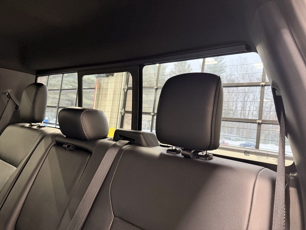 2023 Ford F-150 4x4 SuperCrew Lariat Minocqua WI