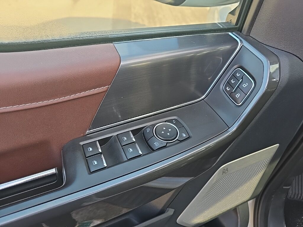 2023 Ford F-150 4x4 SuperCrew Lariat Minocqua WI