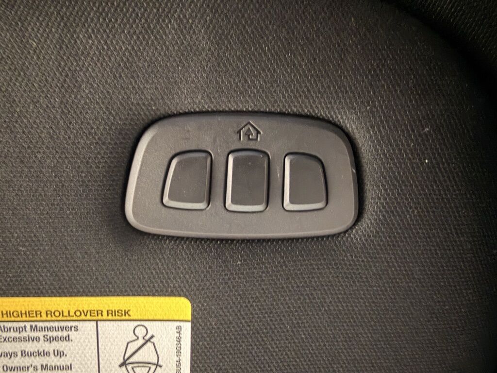 2023 Ford F-150 4x4 SuperCrew Lariat Minocqua WI