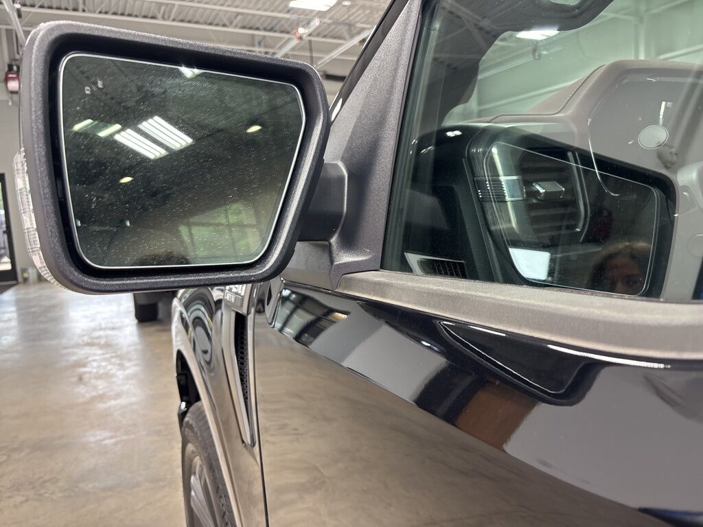2023 Ford F-150 4x4 SuperCrew Lariat Minocqua WI