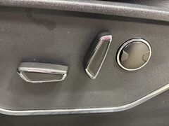 2023 Ford F-150 4x4 SuperCrew Lariat Fond du Lac WI