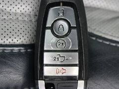 2023 Ford F-150 4x4 SuperCrew Limited Fond du Lac WI