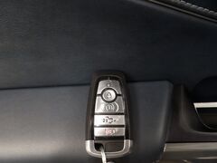 2023 Ford F-150 4x4 SuperCrew Limited Fond du Lac WI