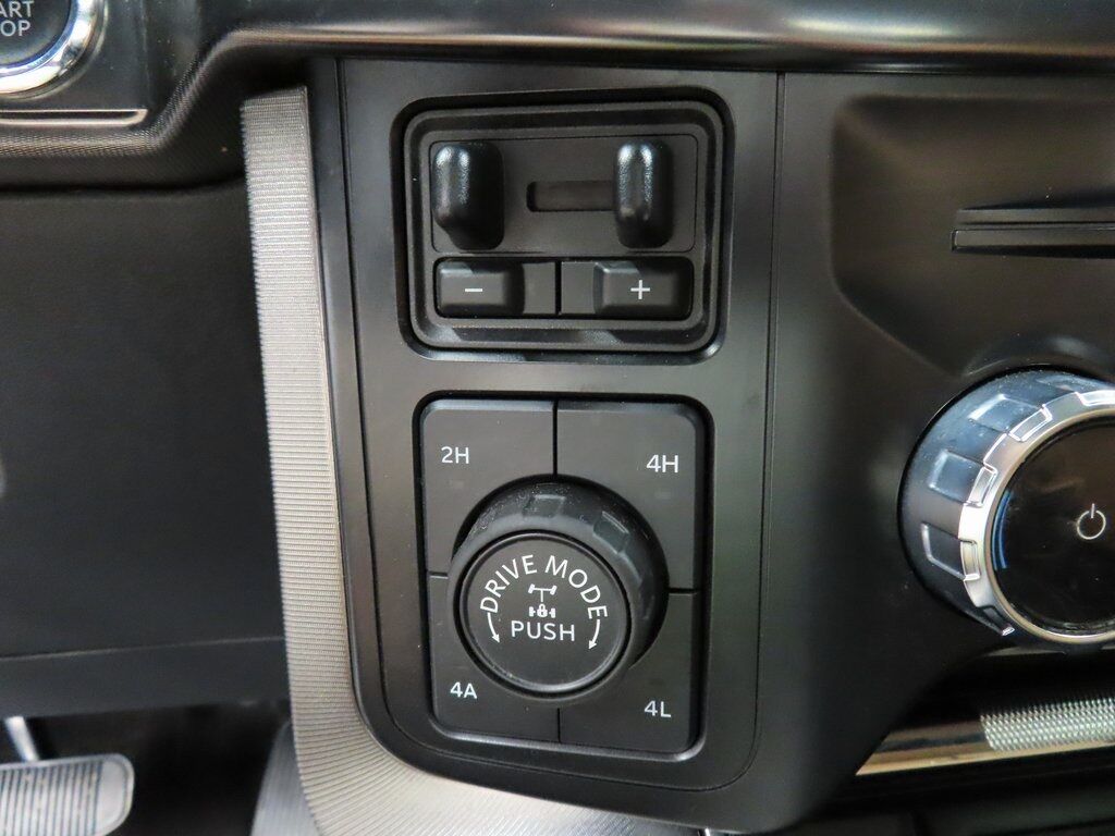 2023 Ford F-150 4x4 SuperCrew Platinum Fond du Lac WI