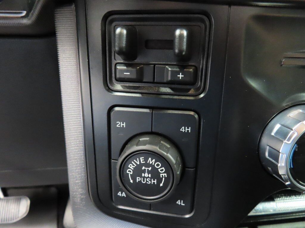 2023 Ford F-150 4x4 SuperCrew Platinum Fond du Lac WI