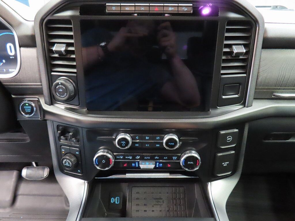 2023 Ford F-150 4x4 SuperCrew Platinum Fond du Lac WI