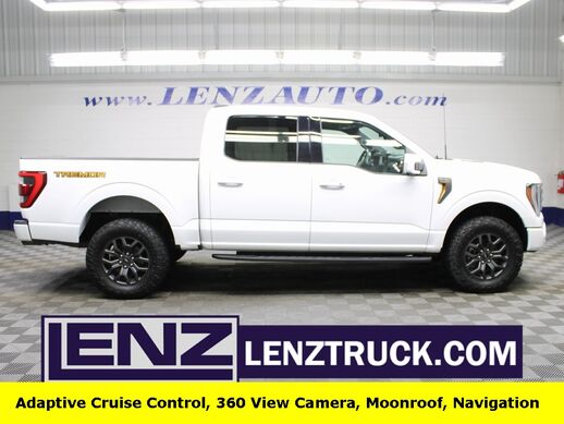 2023_Ford_F-150_4x4 SuperCrew Tremor_ Fond du Lac WI