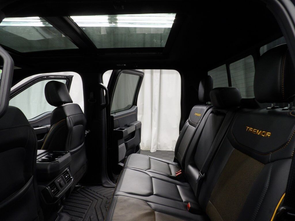 2023 Ford F-150 4x4 SuperCrew Tremor Fond du Lac WI