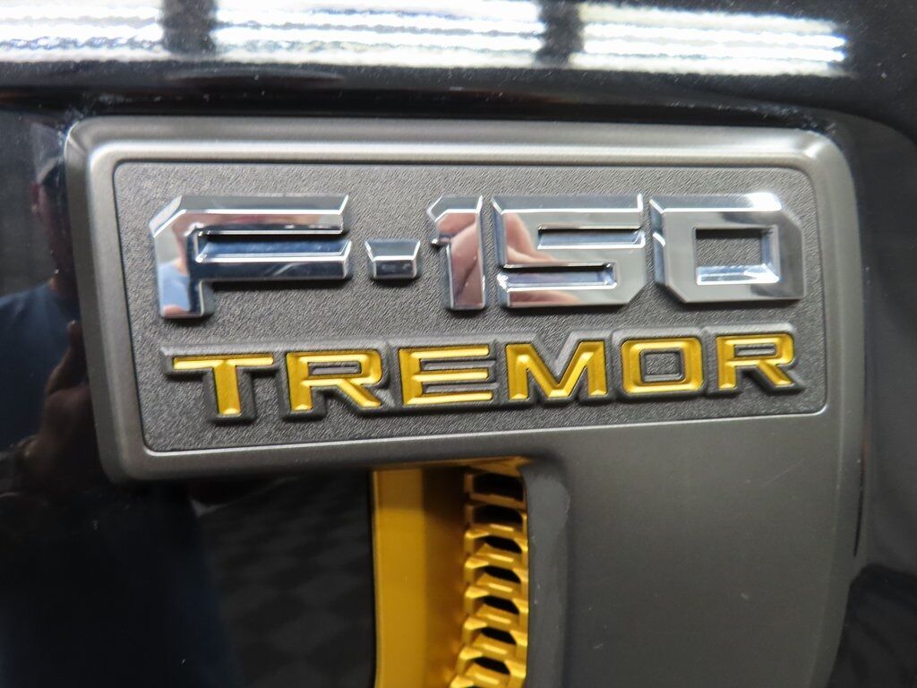 2023 Ford F-150 4x4 SuperCrew Tremor Fond du Lac WI