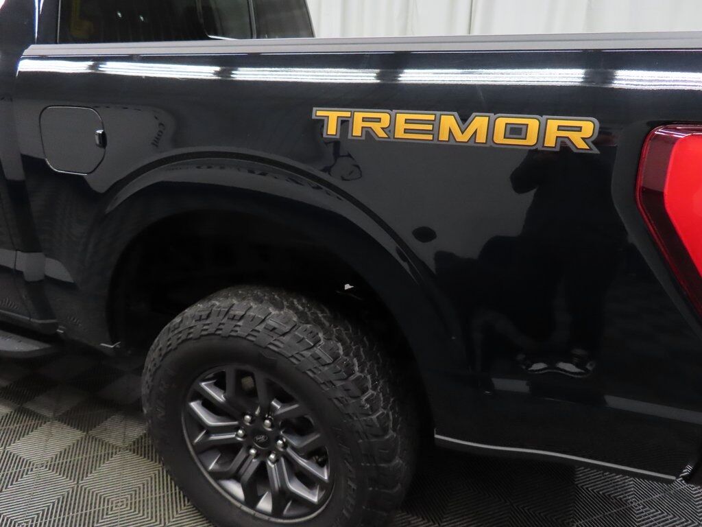 2023 Ford F-150 4x4 SuperCrew Tremor Fond du Lac WI