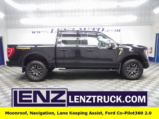 2023_Ford_F-150_4x4 SuperCrew Tremor_ Fond du Lac WI