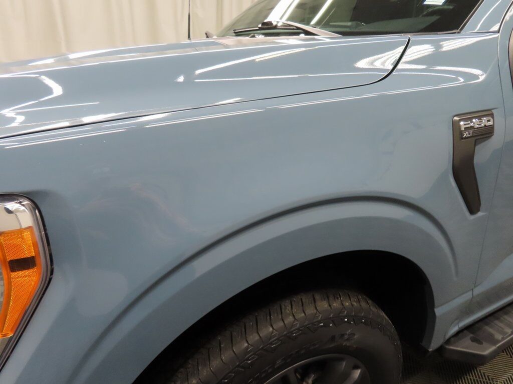 2023 Ford F-150 4x4 SuperCrew XLT Fond du Lac WI