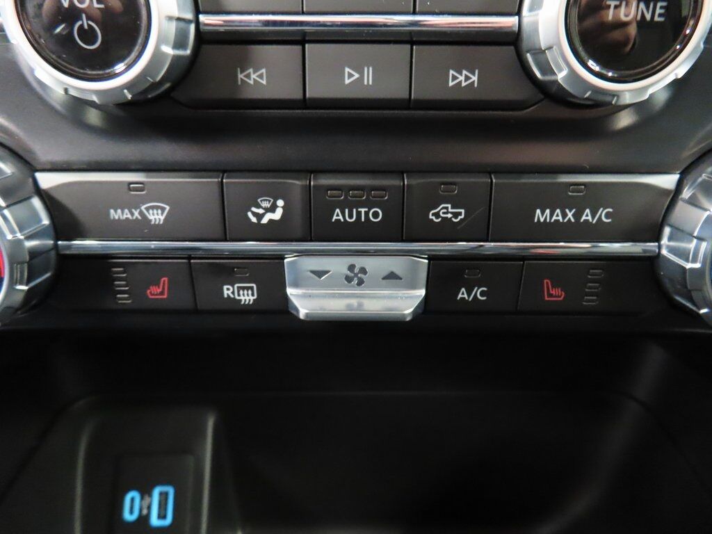 2023 Ford F-150 4x4 SuperCrew XLT Fond du Lac WI