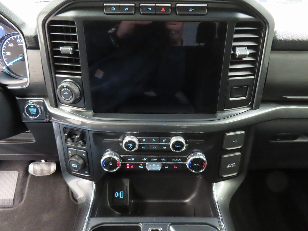 2023 Ford F-150 4x4 SuperCrew XLT Fond du Lac WI