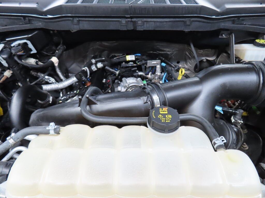 2023 Ford F-150 4x4 SuperCrew XLT Fond du Lac WI