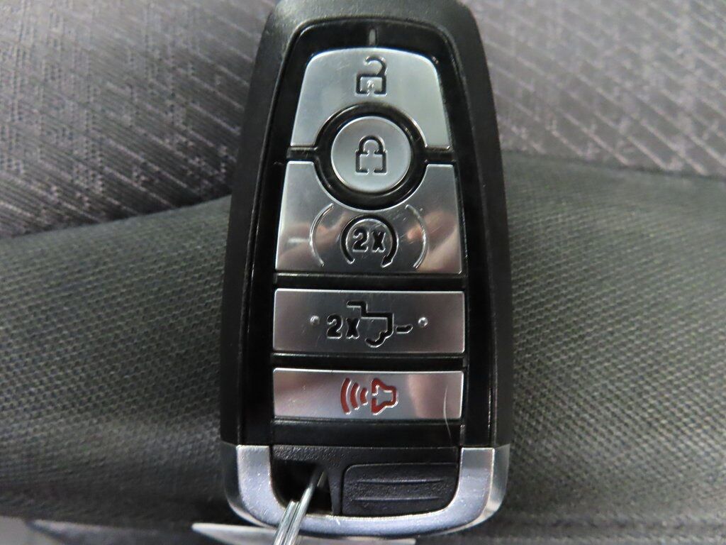 2023 Ford F-150 4x4 SuperCrew XLT Fond du Lac WI